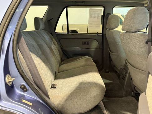 Used 2000 Toyota 4Runner SR5 AWD/4WD image 16