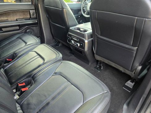Used 2019 Ford Expedition Max Limited image 38