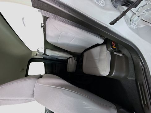 Used 2022 Chevrolet Colorado W/T RWD image 22