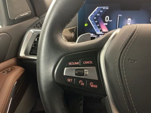 Certified 2025 BMW X5 sDrive40i w/ Premium Package image 16