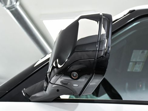 Used 2022 Land Rover Defender 90 X-Dynamic HSE image 83