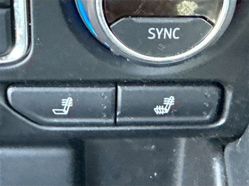 Used 2021 Chevrolet Suburban LT image 22