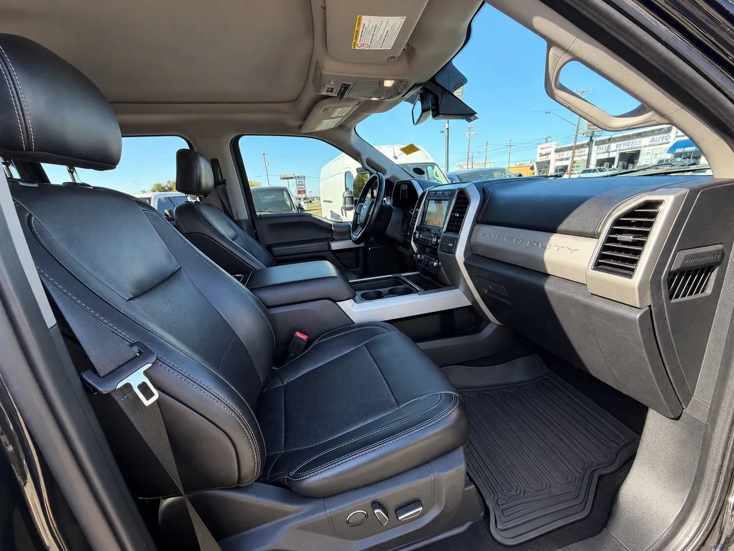 Used 2019 Ford F250 4x4 Crew Cab Super Duty image 21