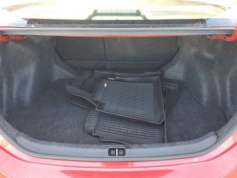 Used 2016 Toyota Corolla L image 8