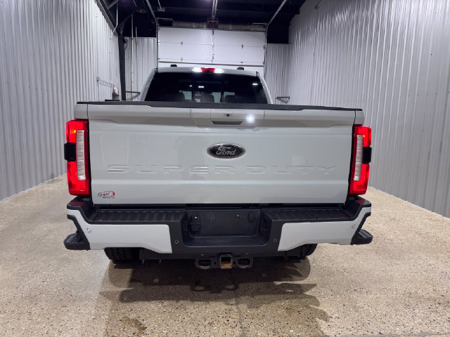 Used 2025 Ford F250 Lariat w/ Lariat Ultimate Package AWD/4WD image 7