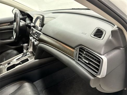Used 2021 Honda Accord EX-L image 25