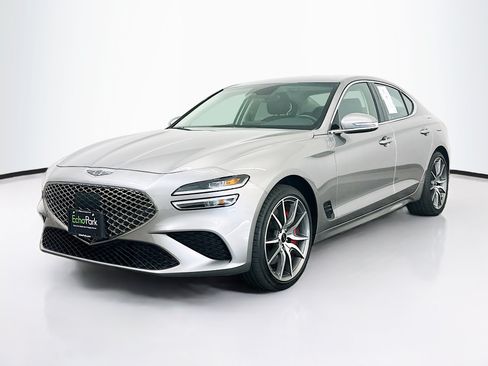 Used 2025 Genesis G70 2.5T AWD/4WD image 3