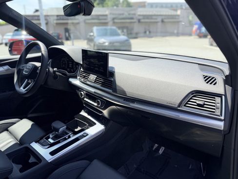 Certified 2024 Audi Q5 2.0T Premium Plus AWD/4WD image 23
