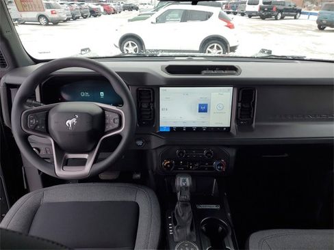 New 2025 Ford Bronco Base image 29