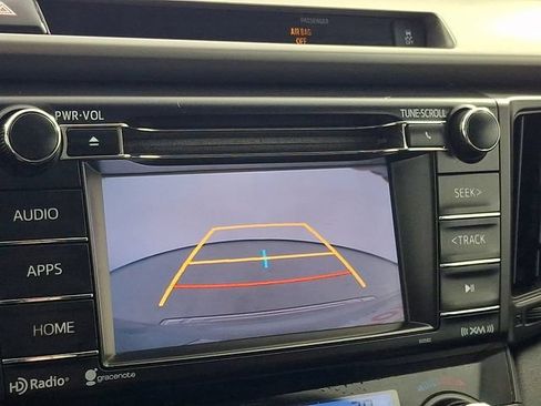Used 2016 Toyota RAV4 XLE AWD/4WD image 24
