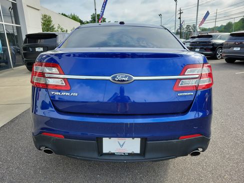Used 2013 Ford Taurus SE image 6