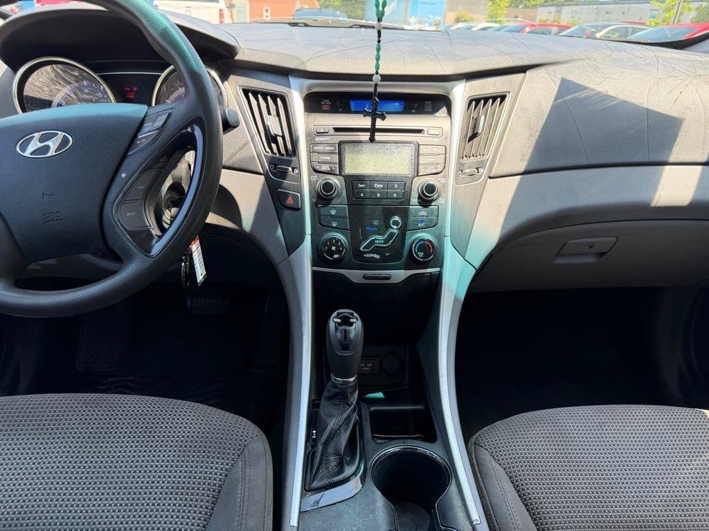 Used 2012 Hyundai Sonata GLS w/ Popular Equipment Pkg FWD image 25