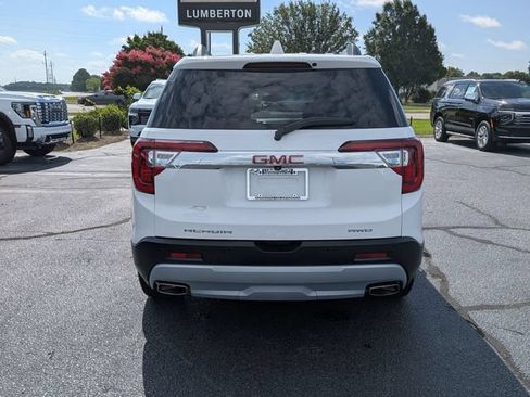 Used 2021 GMC Acadia SLT w/ Premium Package AWD/4WD image 4