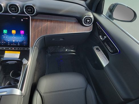 Certified 2026 Mercedes-Benz GLC 300 image 16