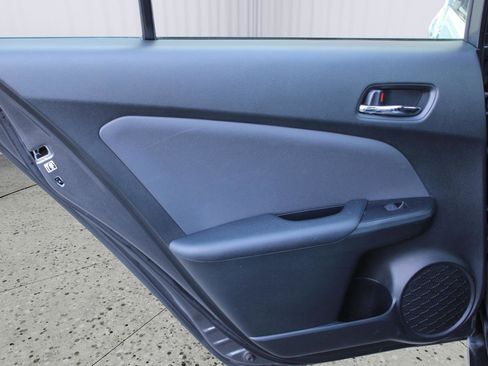 Used 2021 Toyota Prius Prime LE FWD image 43