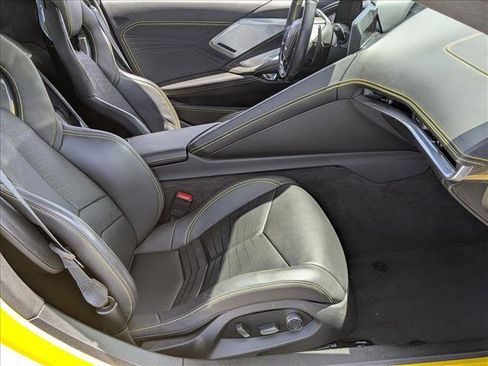 Used 2025 Chevrolet Corvette Z06 w/ Z07 Performance Package RWD image 20