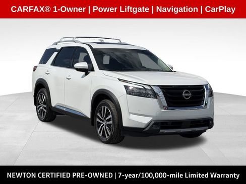 Used 2025 Nissan Pathfinder Platinum w/ Cargo Package FWD image 1