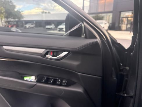 Used 2019 MAZDA CX-5 Touring FWD image 4
