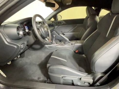 Used 2023 Toyota GR86 Premium w/ ALL Weather Mat Package (TMS) RWD image 22