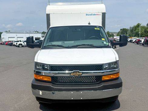 New 2025 Chevrolet Express 3500 w/ Power Convenience Package image 5