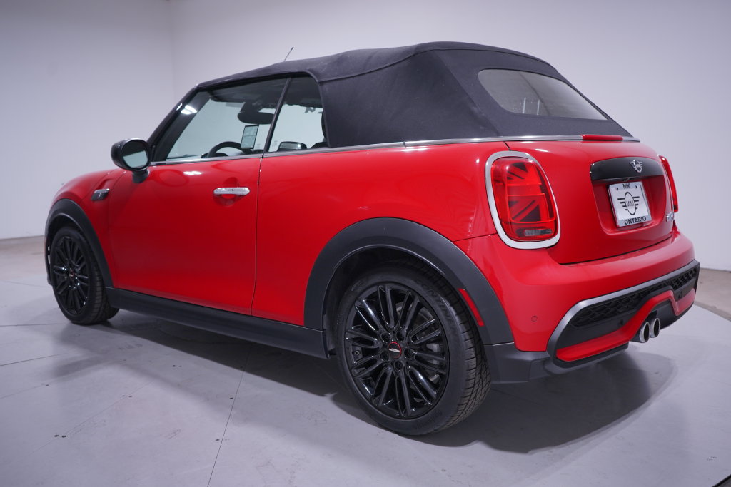 Used 2024 MINI Cooper S FWD image 3