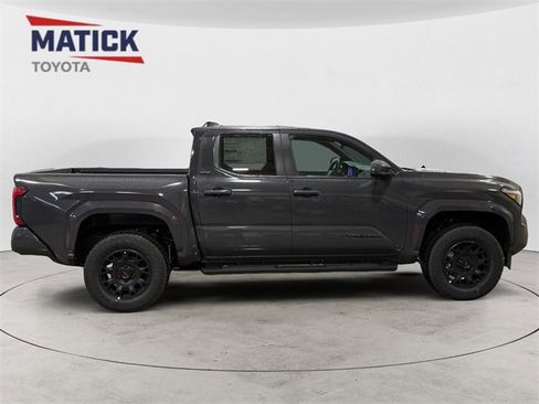 New 2026 Toyota Tacoma SR5 image 8