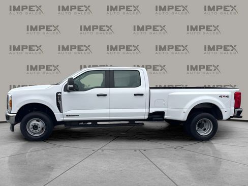 Used 2024 Ford F350 XL w/ XL Chrome Package AWD/4WD image 2