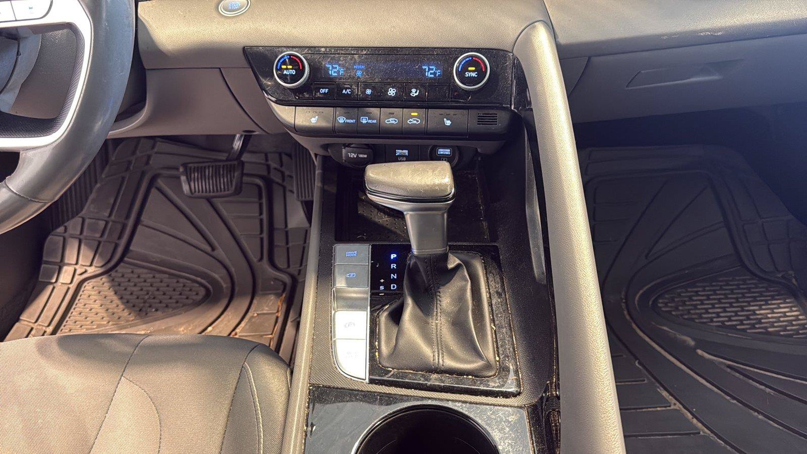 Used 2021 Hyundai Elantra SEL w/ Convenience Package FWD image 26
