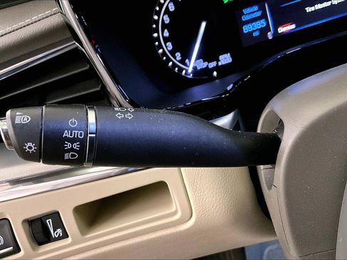 Used 2019 Cadillac XT5 Luxury image 30