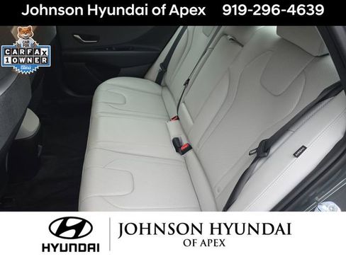 Certified 2024 Hyundai Elantra Limited image 24