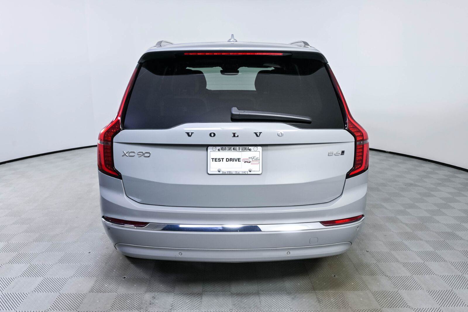 Certified 2026 Volvo XC90 B6 Plus AWD/4WD image 27