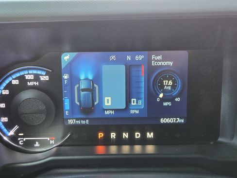 Used 2022 Ford Bronco Badlands image 11