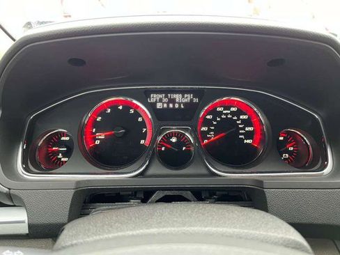 Used 2014 GMC Acadia SLT image 38