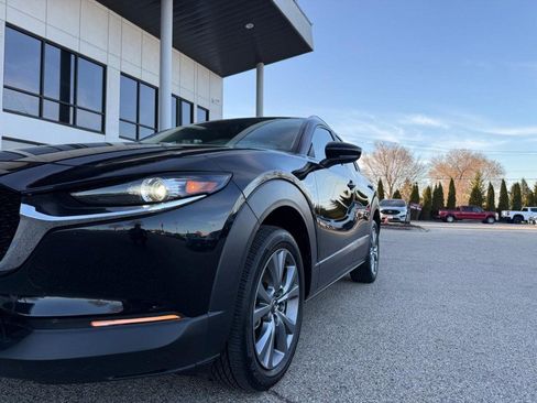 Used 2025 MAZDA CX-30 AWD 2.5 S w/ Preferred Package image 2