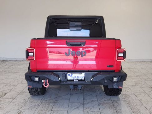 Used 2020 Jeep Gladiator Overland AWD/4WD image 6