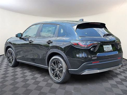 New 2026 Honda HR-V Sport image 4