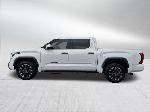 Used 2023 Toyota Tundra Limited AWD/4WD image 3