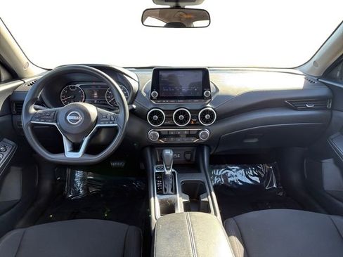 Used 2025 Nissan Sentra SV FWD image 14