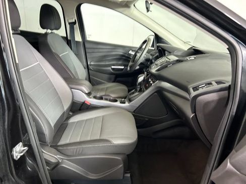 Used 2015 Ford Escape SE FWD image 27