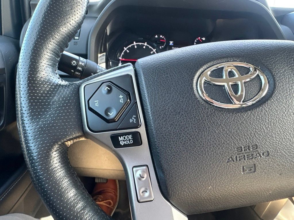 Used 2024 Toyota 4Runner SR5 Premium w/ Moonroof Package AWD/4WD image 16