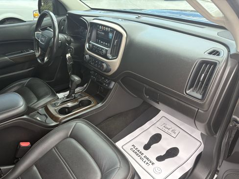 Used 2018 GMC Canyon Denali image 13