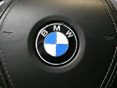 Used 2024 BMW X7 xDrive40i w/ Premium Package AWD/4WD image 43