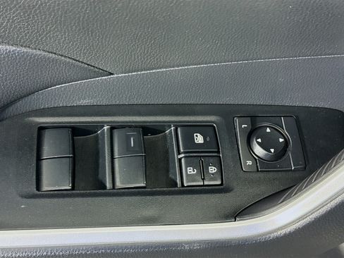 Used 2024 Toyota RAV4 LE AWD/4WD image 23