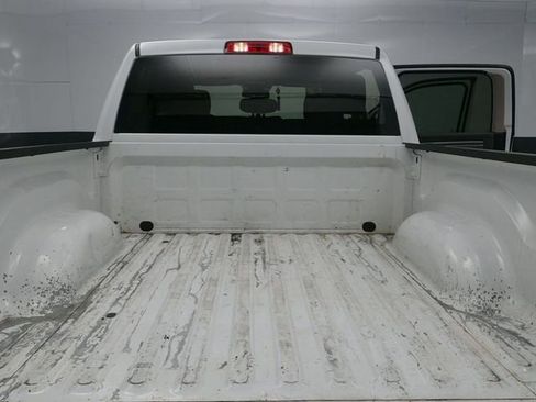 Used 2022 RAM 1500 Classic SLT w/ Electronics Group image 9