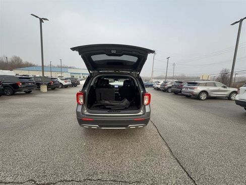 Certified 2023 Ford Explorer XLT w/ Equipment Group 202A image 5