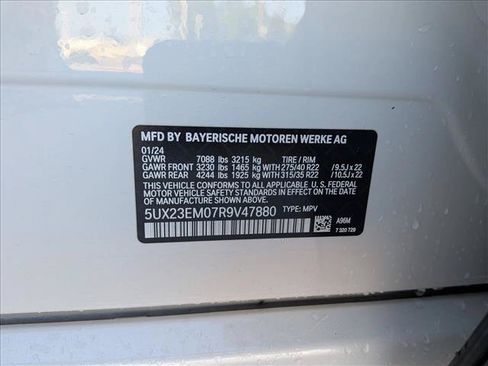 Used 2024 BMW X7 xDrive40i w/ M Sport Package AWD/4WD image 20