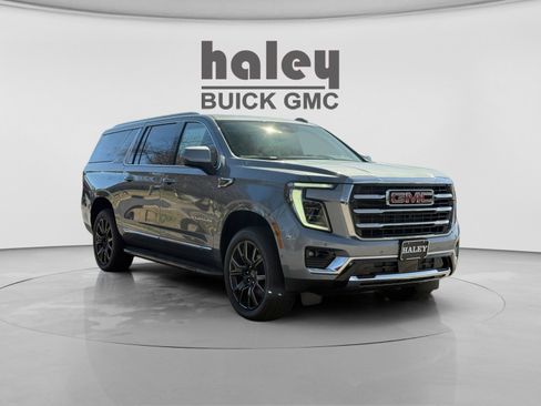 New 2026 GMC Yukon XL Elevation w/ LPO, Floor Liner Package image 7