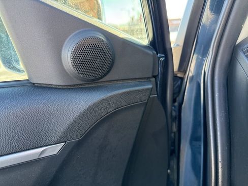 Used 2015 MAZDA MAZDA5 Touring image 30