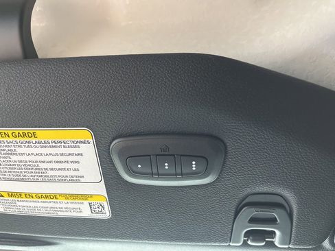 New 2025 Jeep Wrangler Unlimited Rubicon w/ Safety Group image 25