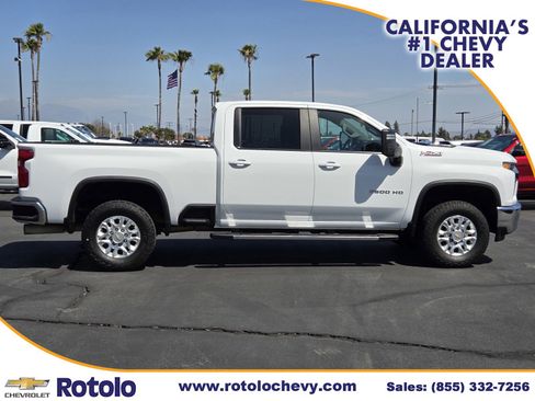Used 2023 Chevrolet Silverado 2500 LT w/ Convenience Package AWD/4WD image 8